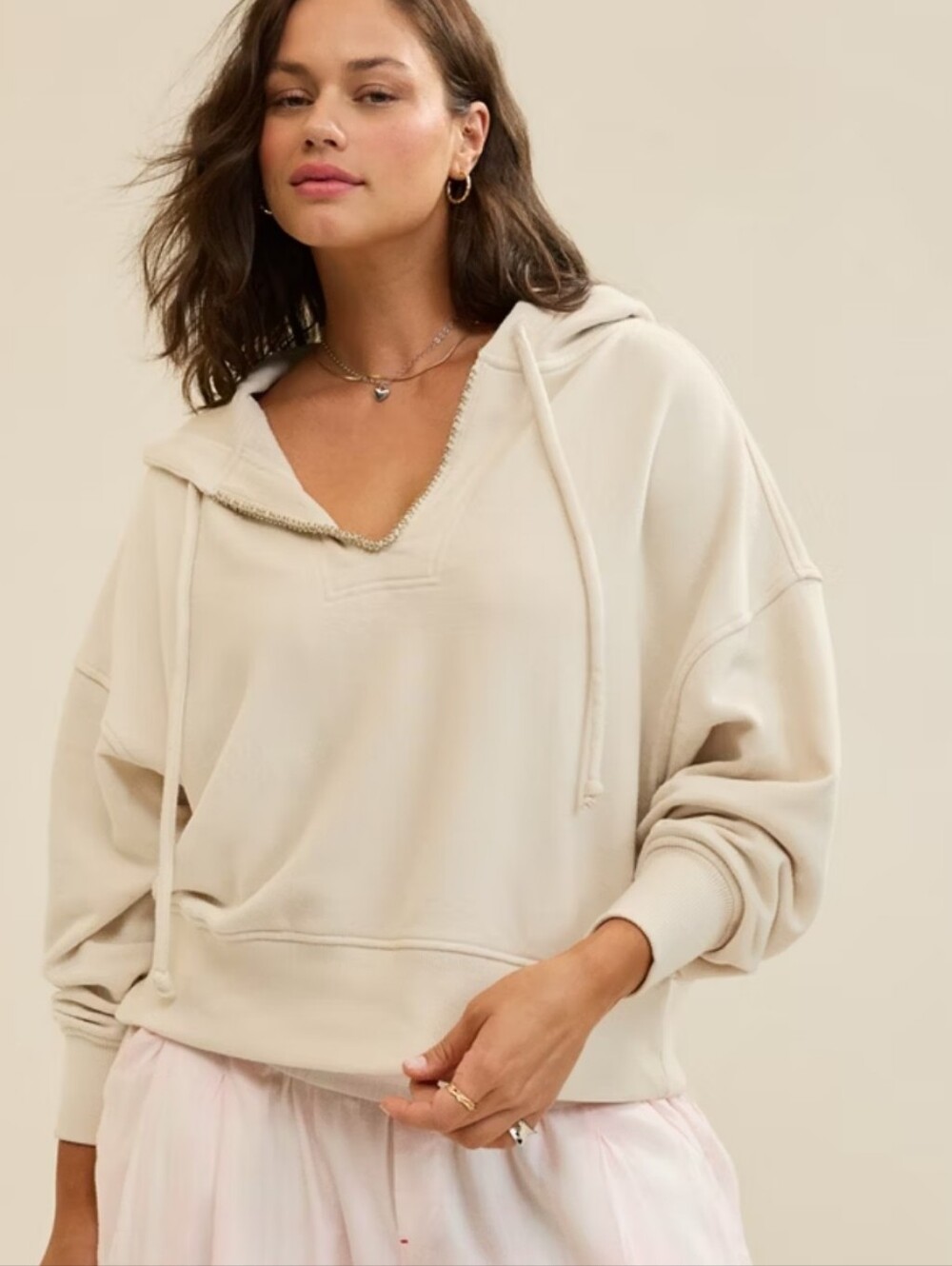Aerie Beaded Hoodie Large Cream V Neck Cropped Boxy Loungewear Travel Comfy Cozy